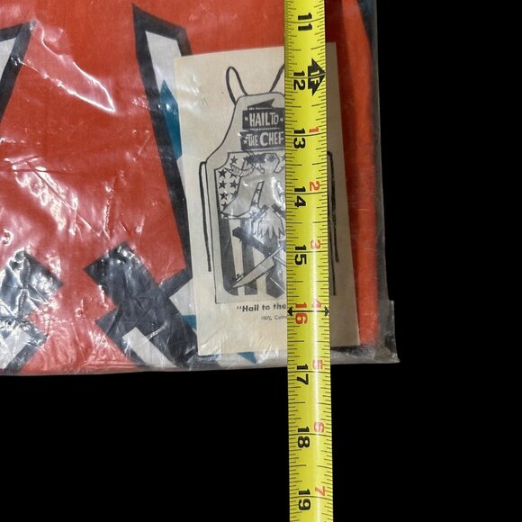 Vintage Apron Hail To The Chef Barbecue Original Packaging USA Parvin Kitschy - Picture 10 of 11